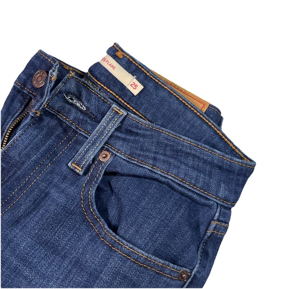 Levi's‎ Women's 726 Flare Leg Jeans, Med Wash, 25x32 High Waisted, Stretch EUC